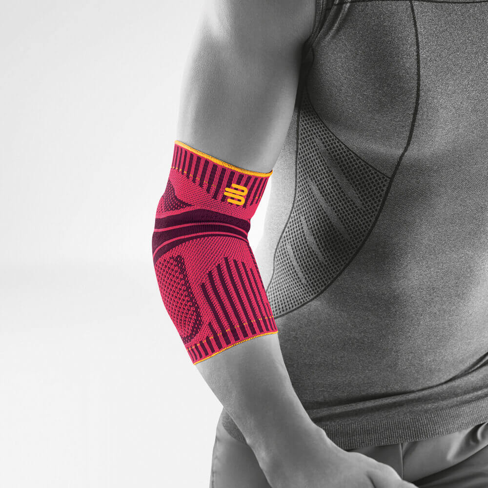 Ellenbow Bandage roze vooraanzicht raar Volledig uitzicht op het roze sportband voor de elleboog op het gestileerde grijze lichaam