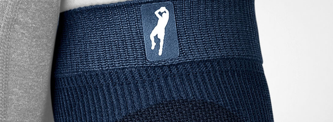 ARM Mouw Dirk Nowitzki Gedetailleerde opname Logo ARM Mouw Dirk Nowitzki Edition