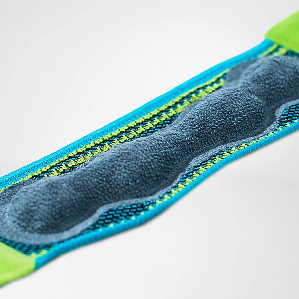 Knie -riemdetail Patella Pad Binnenaanzicht van de patella tand voor de knie toont pelotte omsloten door zacht materiaal
