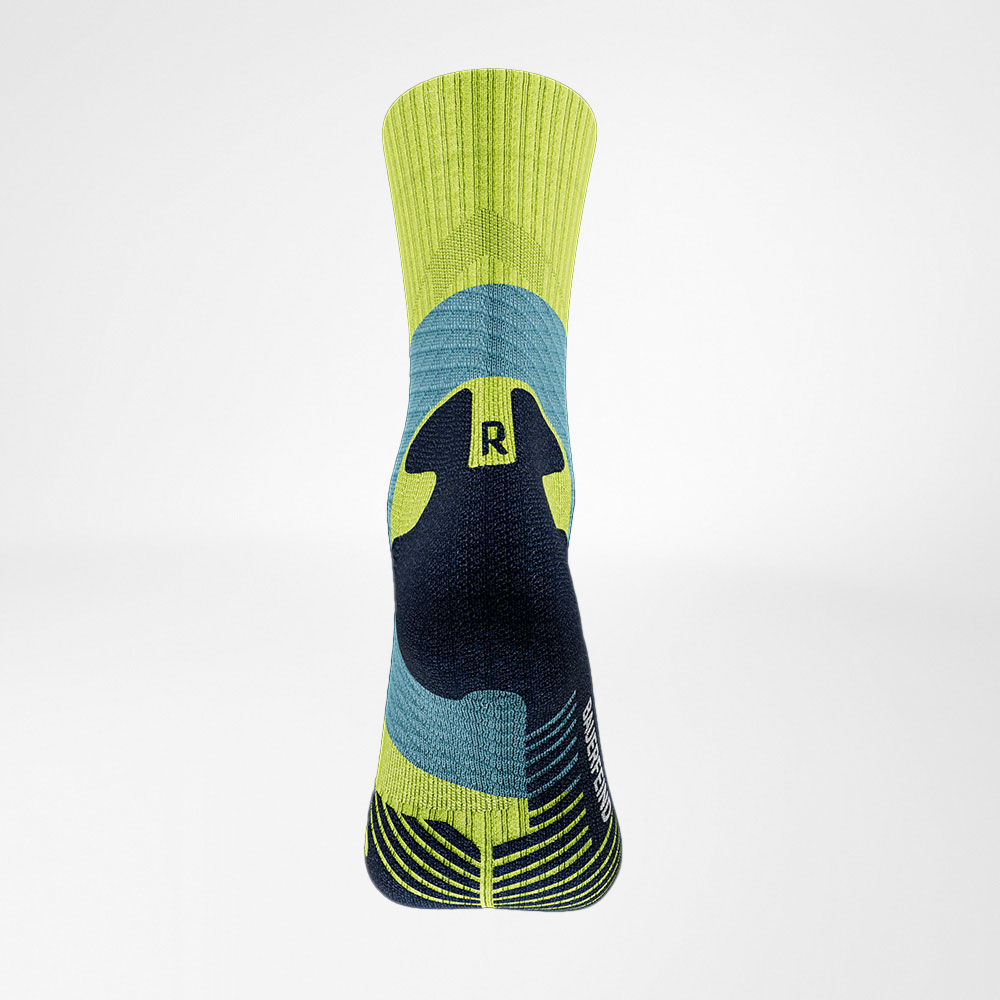 Gemiddeld lengte Trail Runrun Running Socks Blue Geel Achteraanzicht Achteraanzicht van de blauw -gyellow medium -length Trail Run -Running Socks