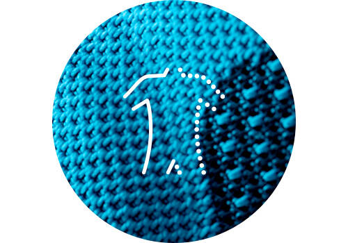Optimale stoel: ondersteuning voor sportknie Detail van het weefsel van een sportkniesteun met de gestileerde tekening van een lichaam